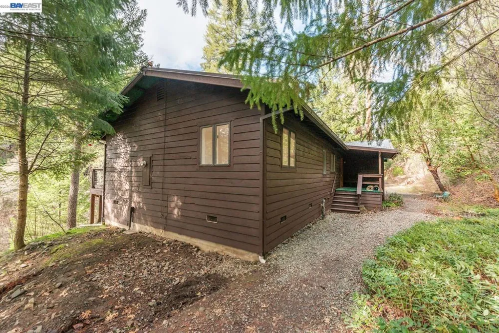 540 Lost Bridge Lewiston, CA 96052