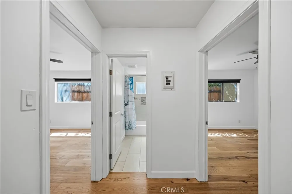 1824 20th Street #C Santa Monica, CA 90404