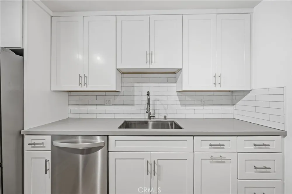 1824 20th Street #C Santa Monica, CA 90404