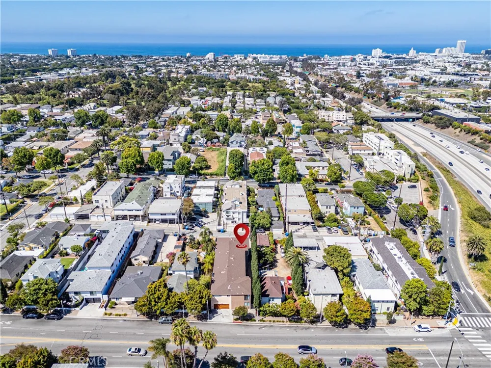 1824 20th Street #C Santa Monica, CA 90404