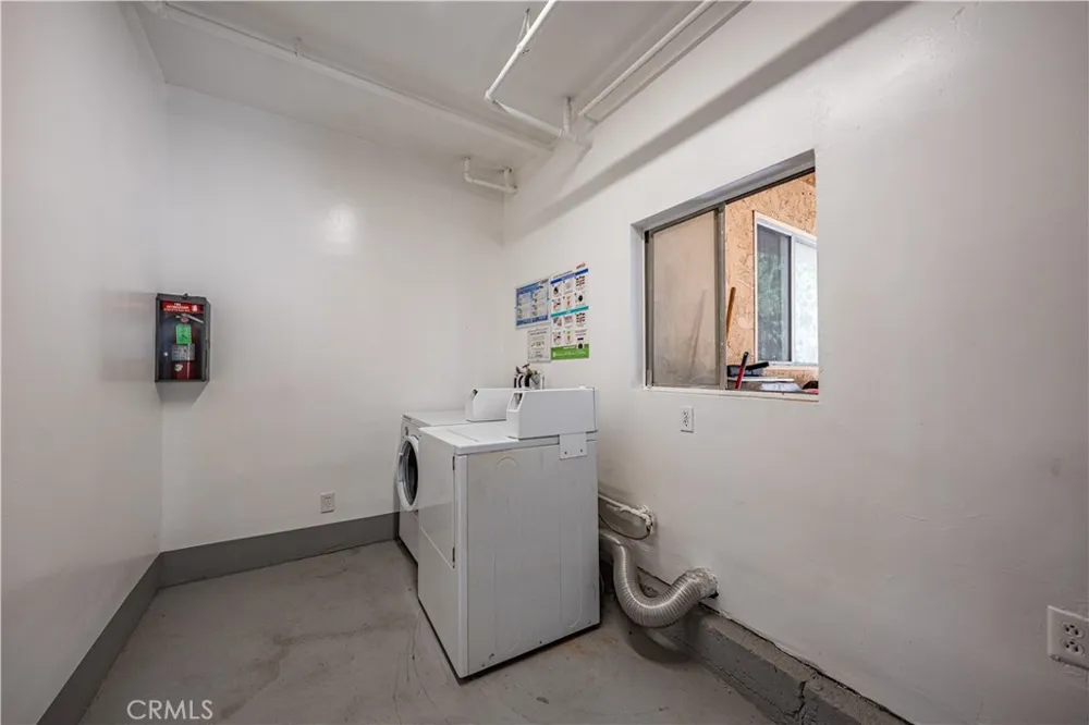 1824 20th Street #C Santa Monica, CA 90404