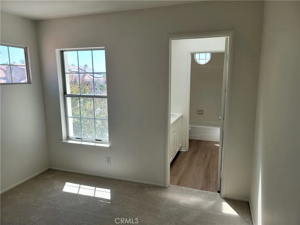 7466 Holloway Rancho Cucamonga, CA 91730