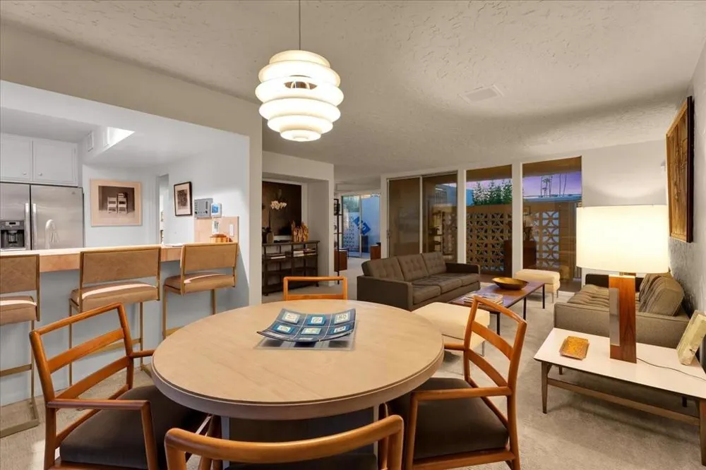 1859 Sandcliff Road Palm Springs, CA 92264