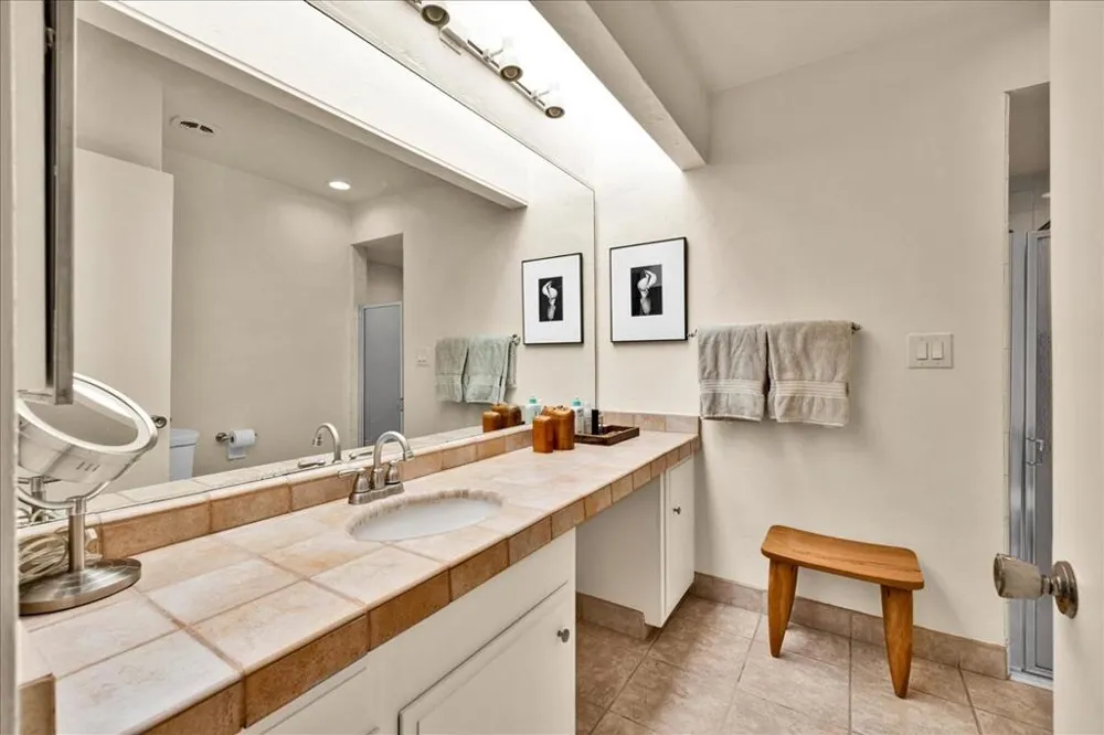 1859 Sandcliff Road Palm Springs, CA 92264