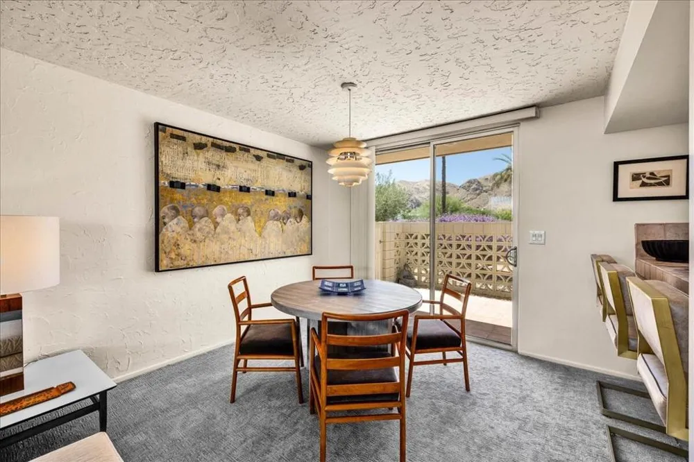 1859 Sandcliff Road Palm Springs, CA 92264