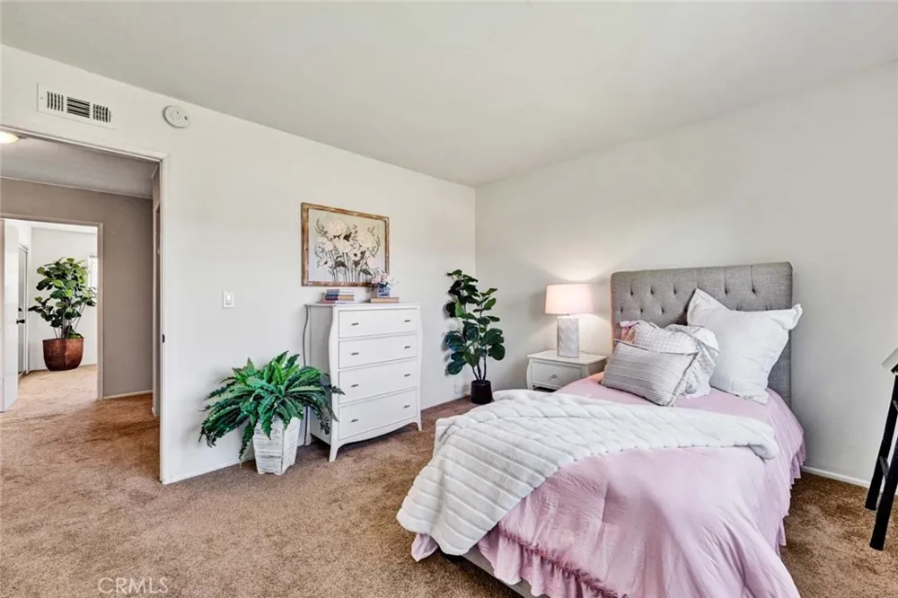 13660 Red Hill Avenue #51 Tustin, CA 92780