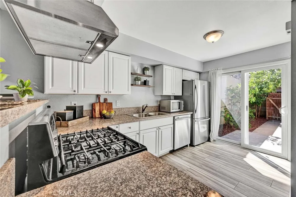 13660 Red Hill Avenue #51 Tustin, CA 92780