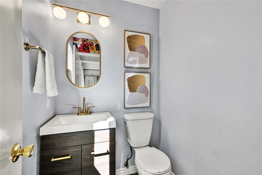 13660 Red Hill Avenue #51 Tustin, CA 92780