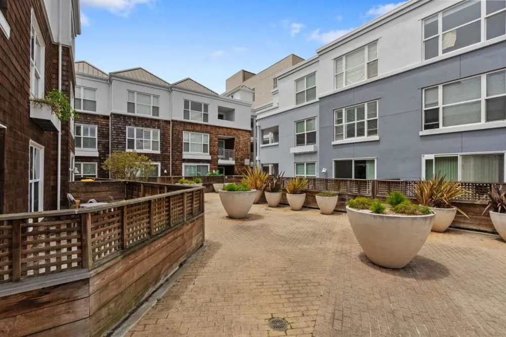 2001 Mcallister Street #112 San Francisco, CA 94118