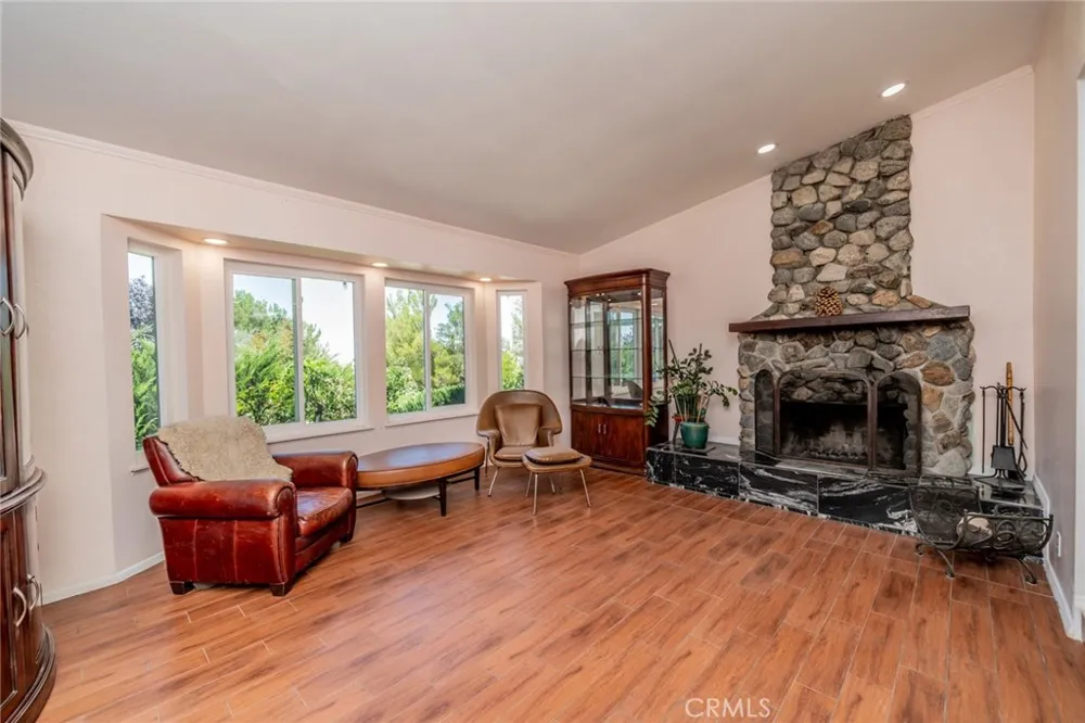 9224 Ponderosa Road Pinon Hills, CA 92372