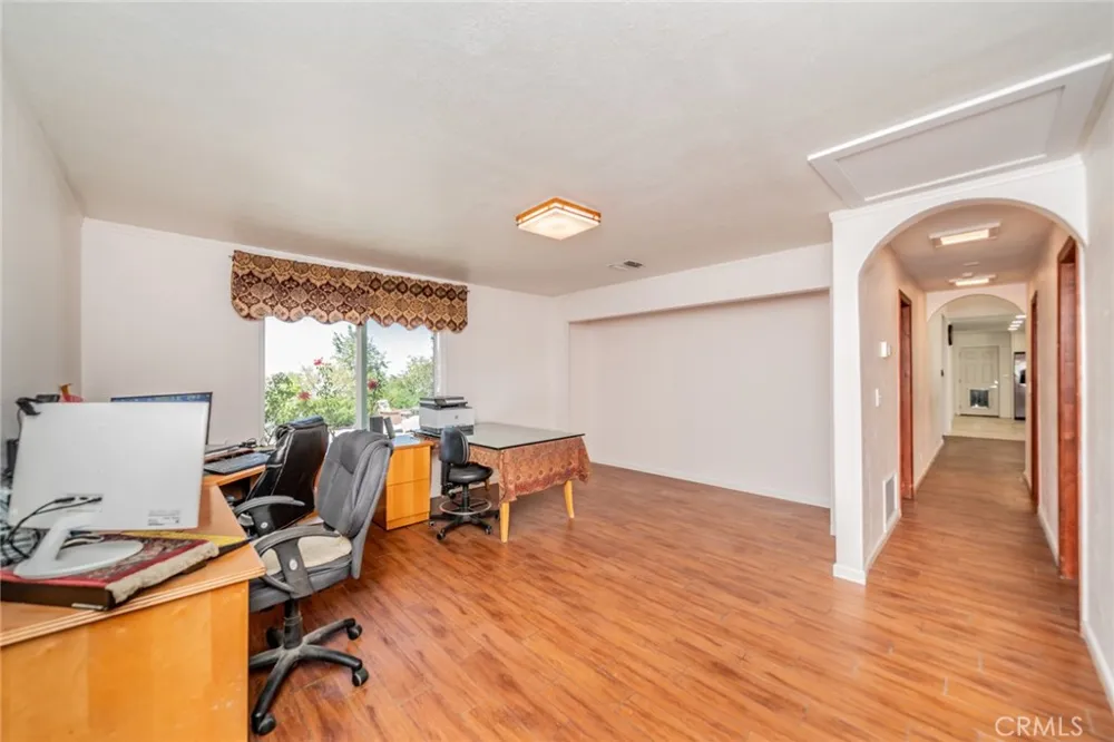 9224 Ponderosa Road Pinon Hills, CA 92372