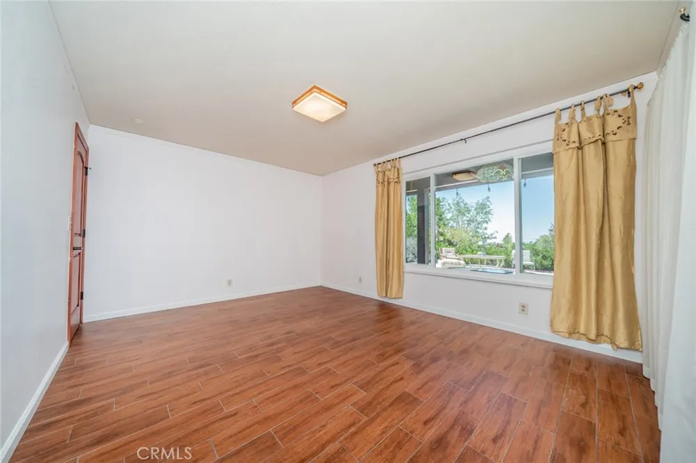 9224 Ponderosa Road Pinon Hills, CA 92372