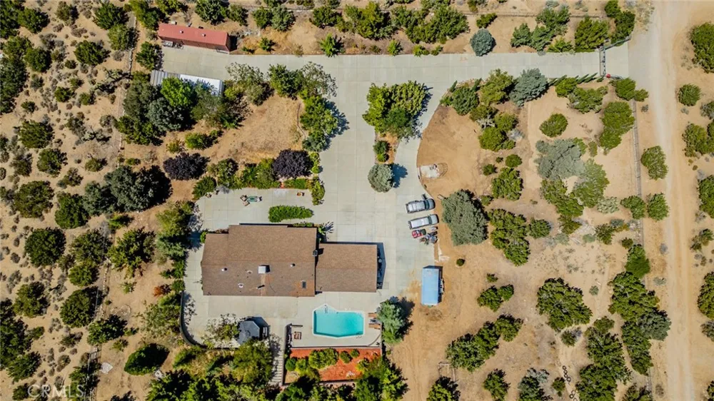9224 Ponderosa Road Pinon Hills, CA 92372