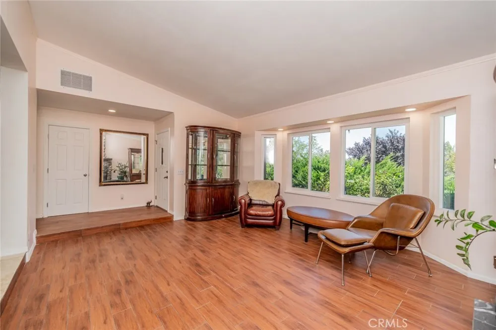 9224 Ponderosa Road Pinon Hills, CA 92372