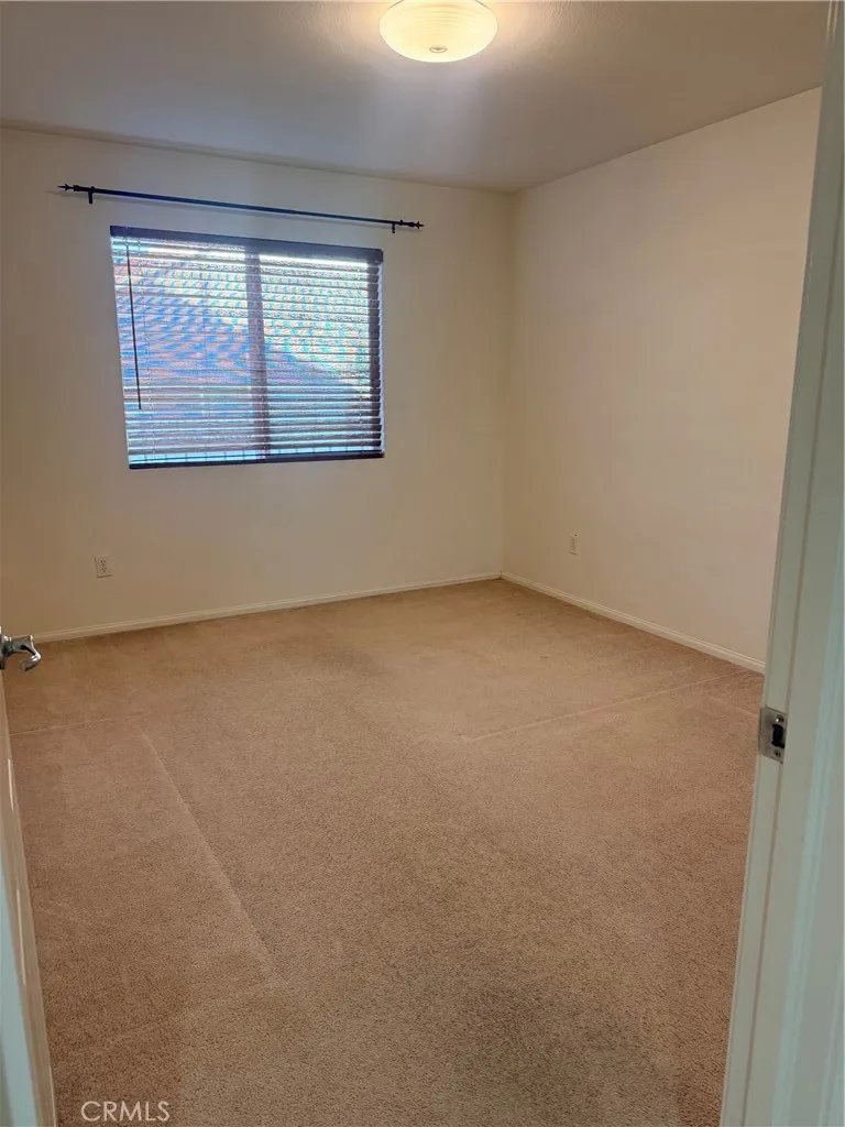8554 Burnet Los Angeles, CA 91343