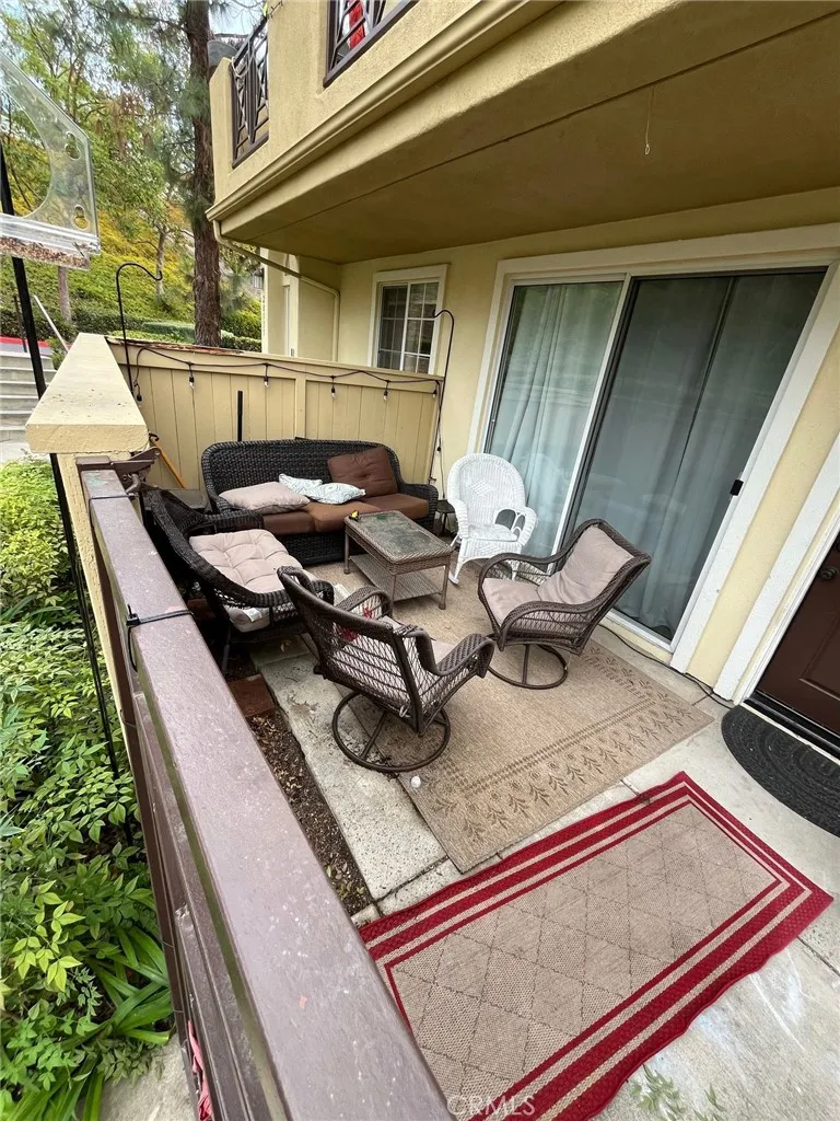 28553 Sorano Trabuco Canyon, CA 92679