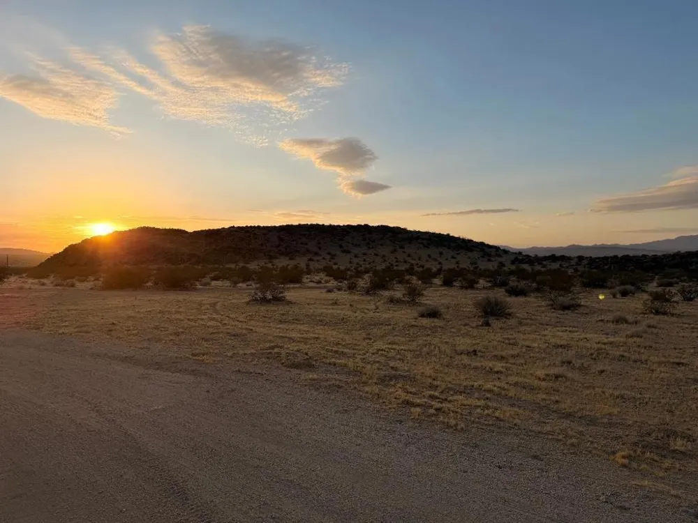 11 Saddle Rock Way Johnson Valley, CA 92285