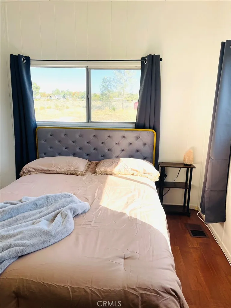 6254 Roadrunner Rosamond, CA 93560