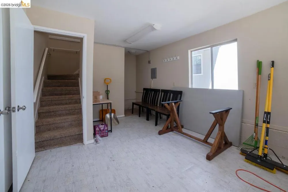 17801 Lark Twain Harte, CA 95383