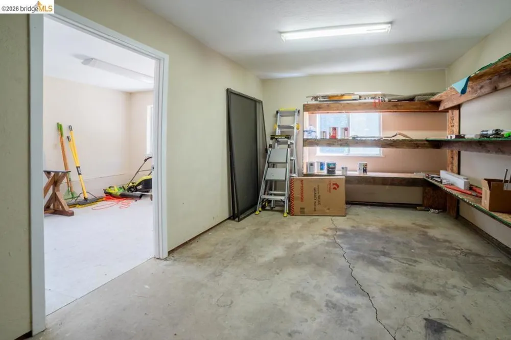 17801 Lark Twain Harte, CA 95383