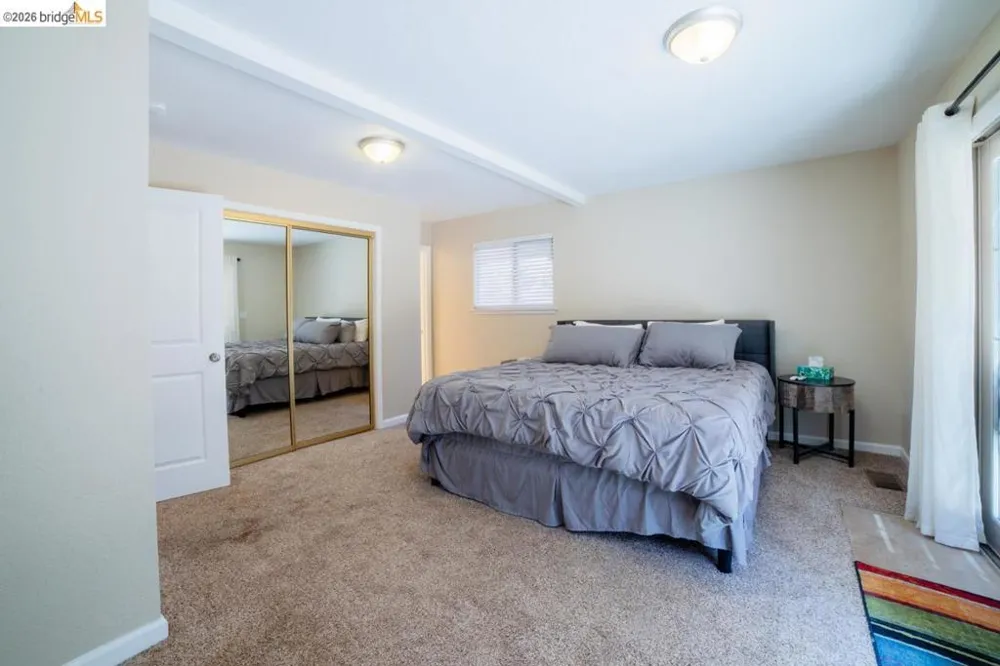 17801 Lark Twain Harte, CA 95383