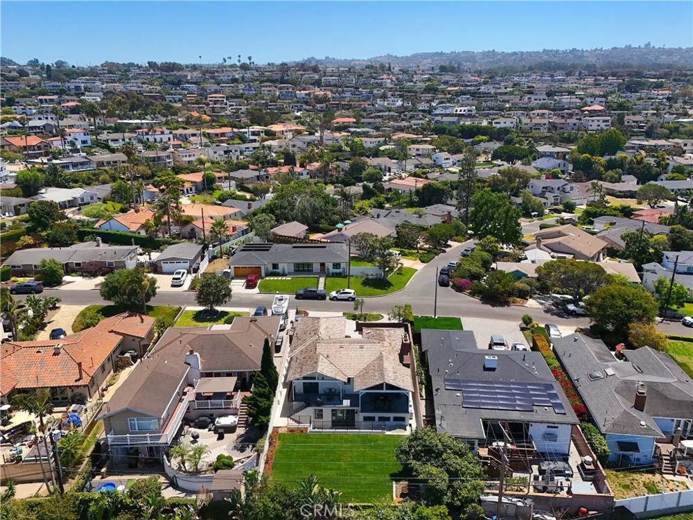 316 Paseo De Gracia Redondo Beach, CA 90277