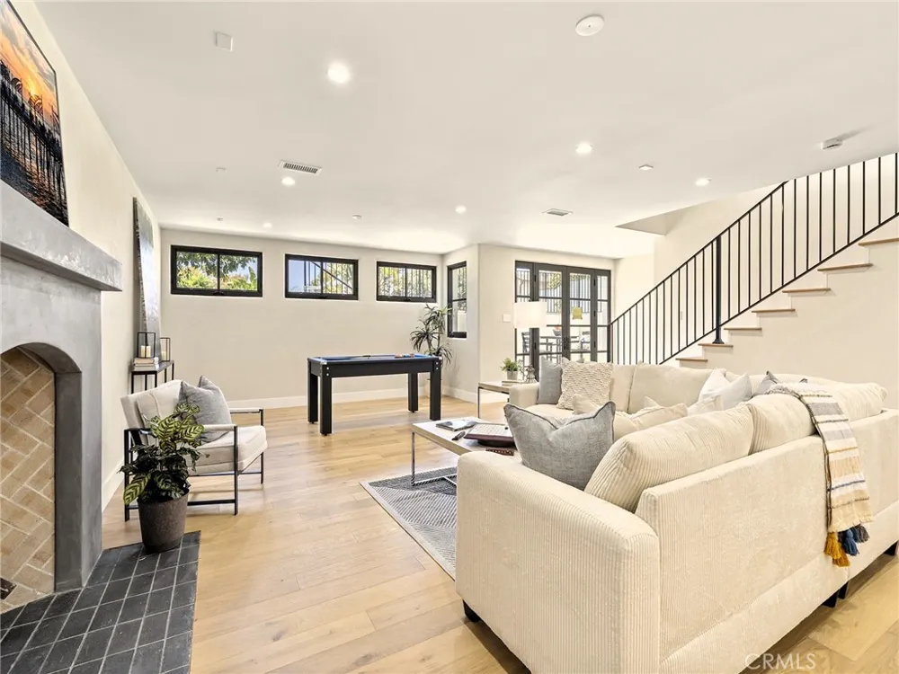 316 Paseo De Gracia Redondo Beach, CA 90277