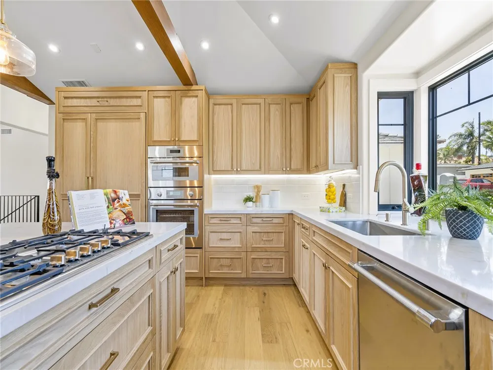316 Paseo De Gracia Redondo Beach, CA 90277