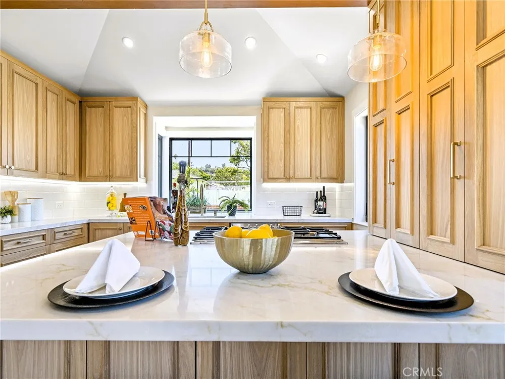 316 Paseo De Gracia Redondo Beach, CA 90277