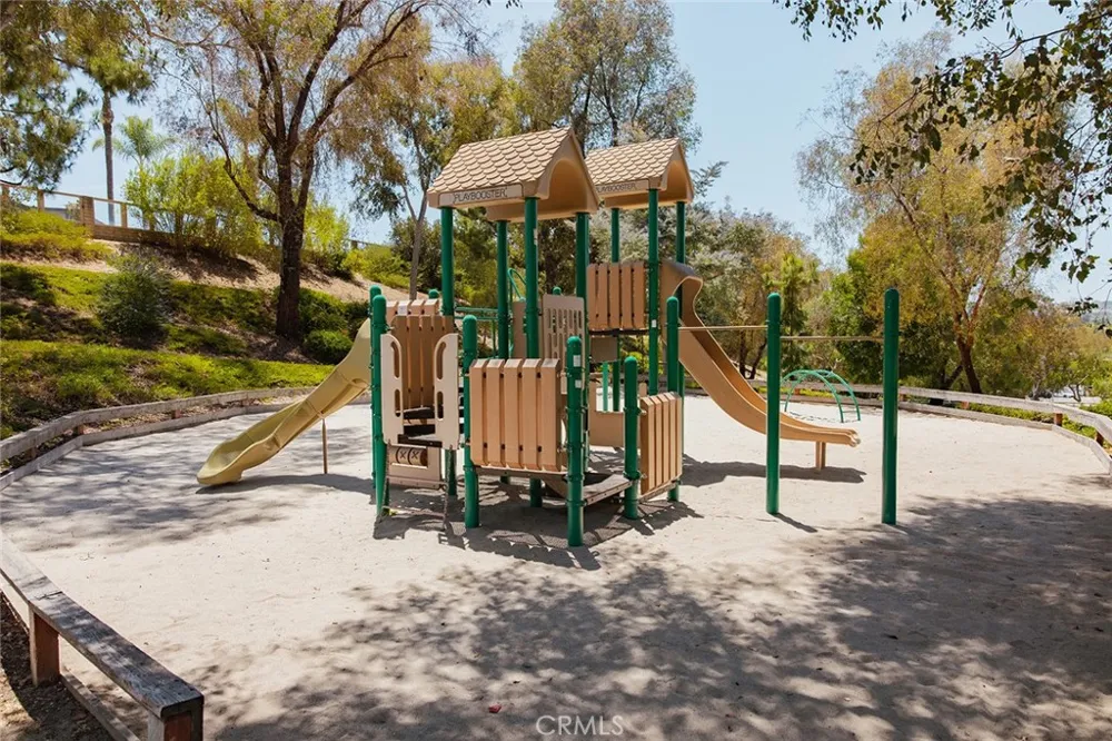 24852 Buckboard Lane Laguna Hills, CA 92653
