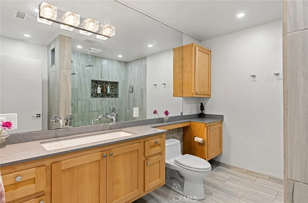 24852 Buckboard Lane Laguna Hills, CA 92653