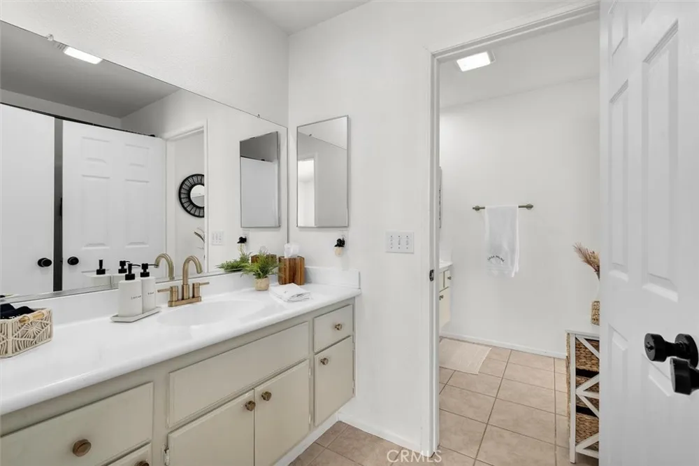82521 Gregory Court Indio, CA 92201