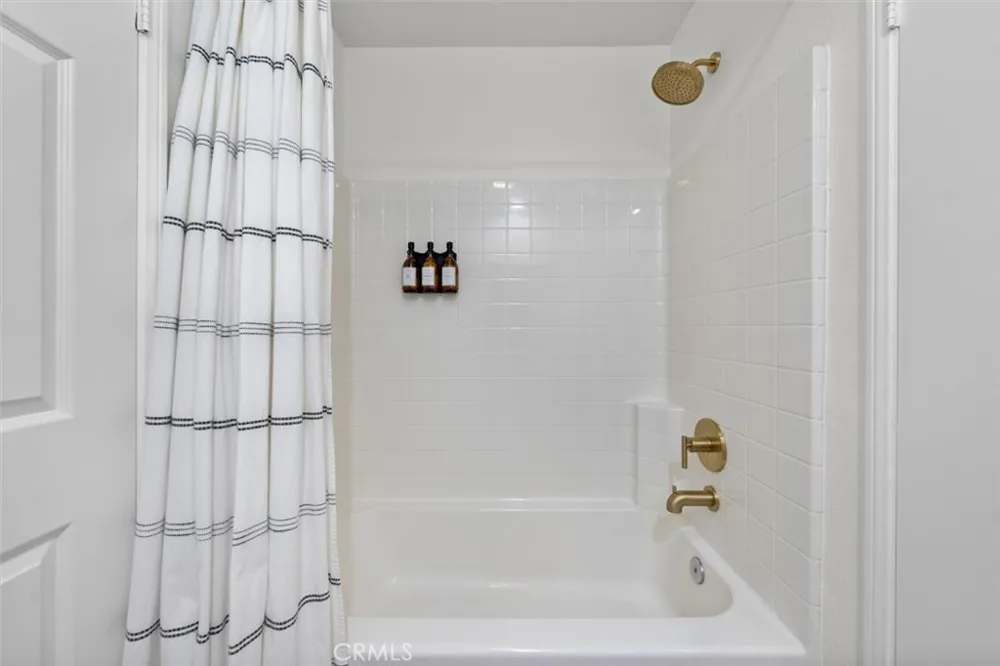 82521 Gregory Court Indio, CA 92201