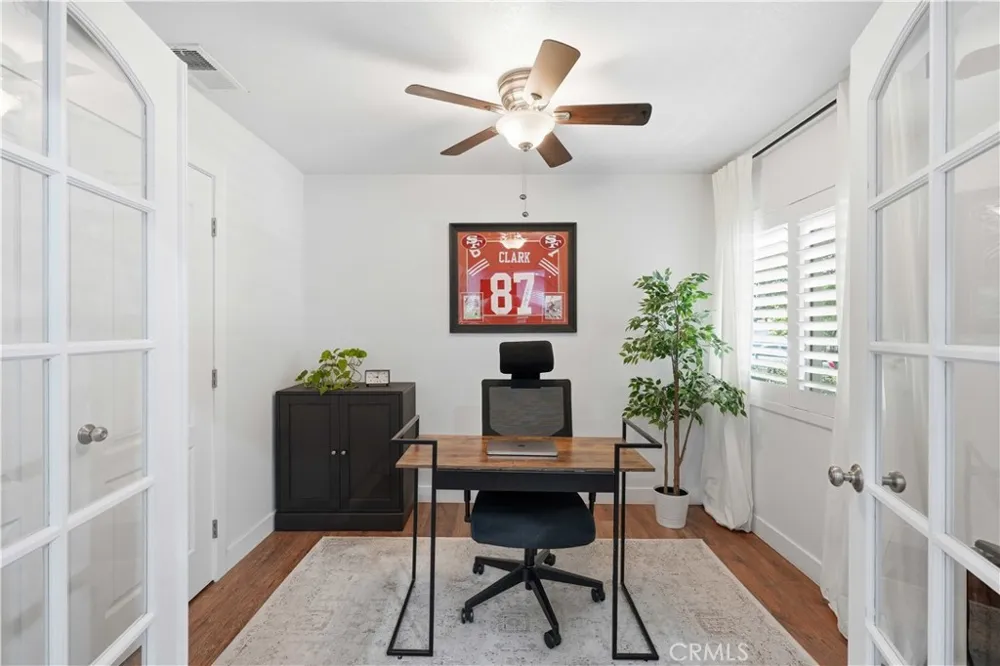 24335 Jennifer Place Newhall, CA 91321