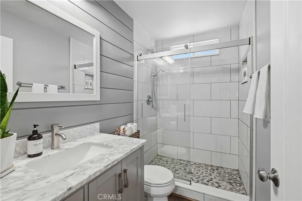 24335 Jennifer Place Newhall, CA 91321