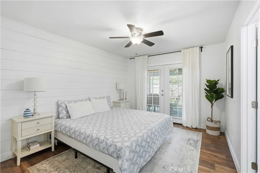 24335 Jennifer Place Newhall, CA 91321