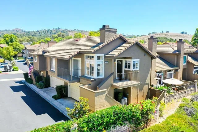 8123 E Oak Ridge Cir Anaheim Hills, CA 92808