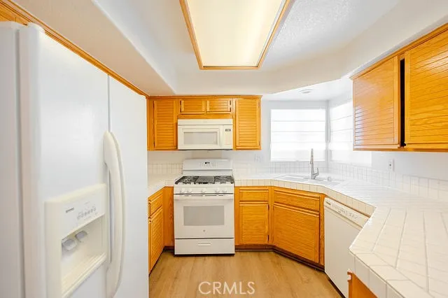 8123 E Oak Ridge Cir Anaheim Hills, CA 92808