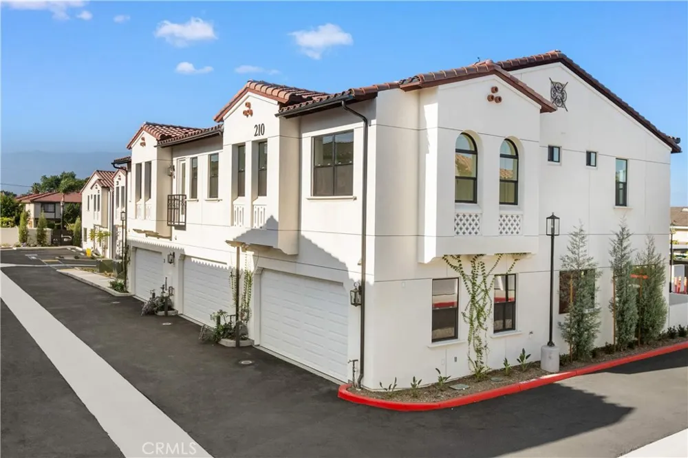 200 New Avenue #5 Monterey Park, CA 91755