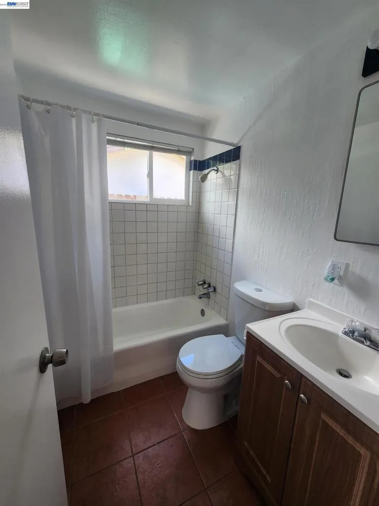 1238 Maryland Ave Los Banos, CA 93635