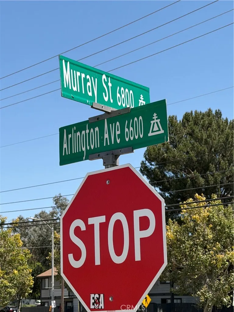 6559 Arlington Avenue Riverside, CA 92504