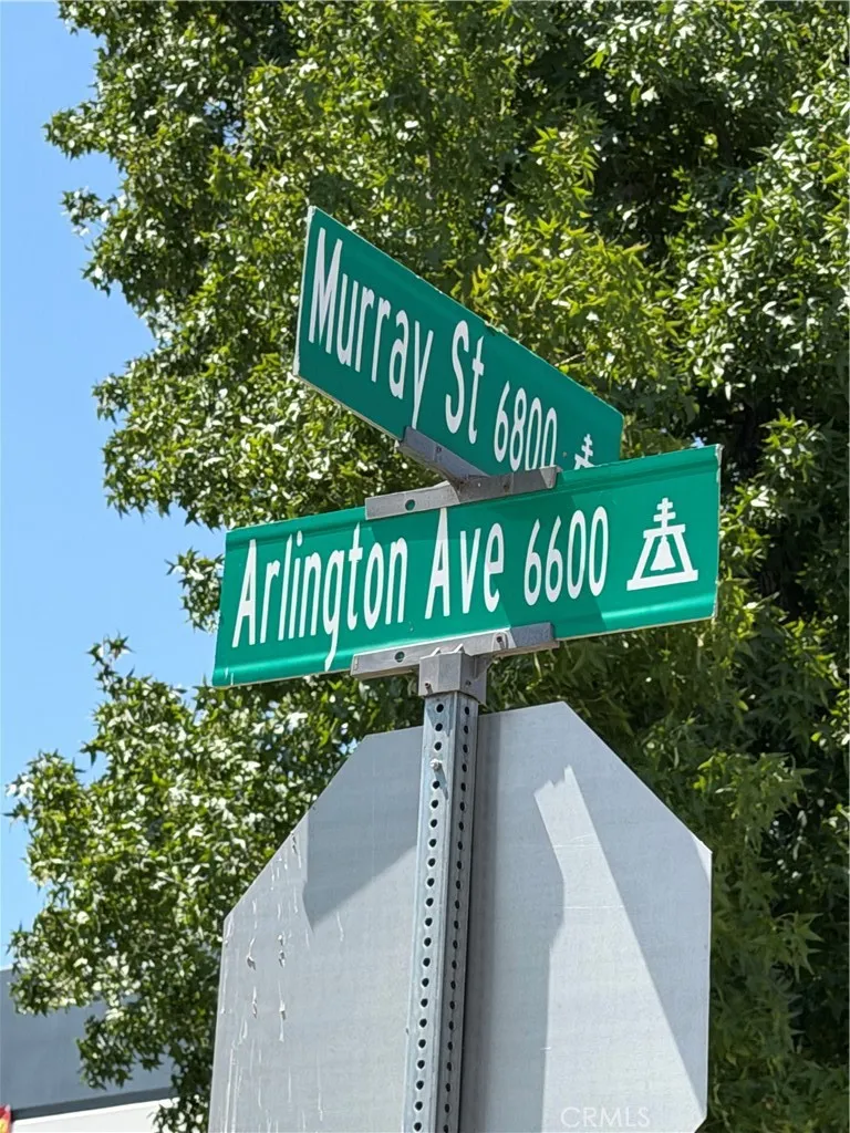 6559 Arlington Avenue Riverside, CA 92504