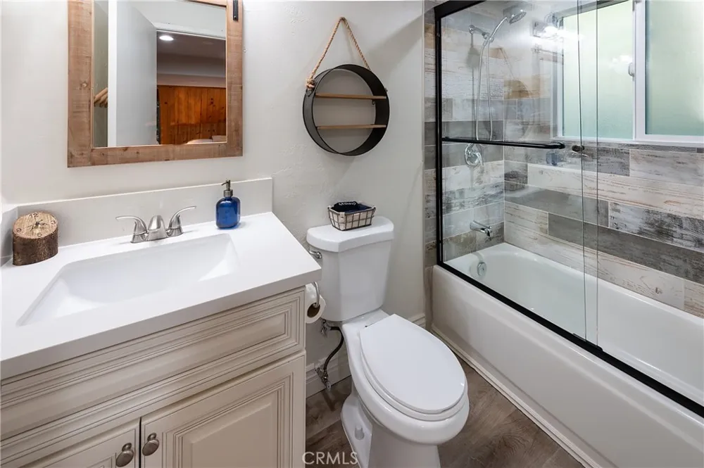 640 Pyramid Crestline, CA 92325