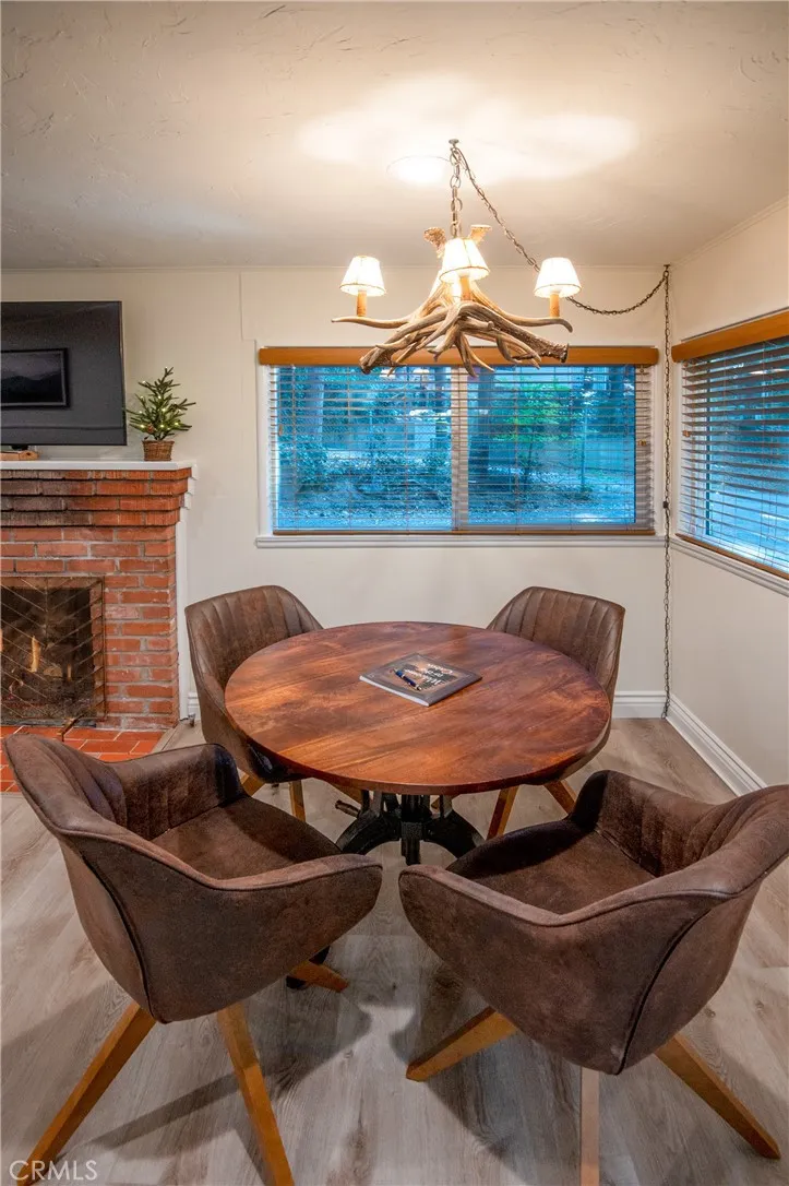 640 Pyramid Crestline, CA 92325