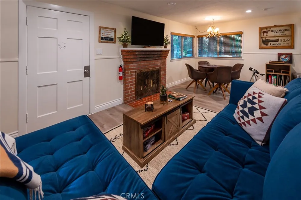640 Pyramid Crestline, CA 92325
