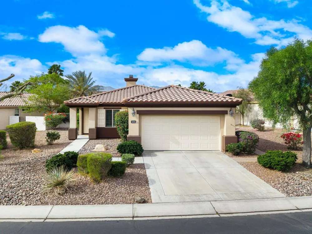 80443 Avenida Linda Vista Indio, CA 92203