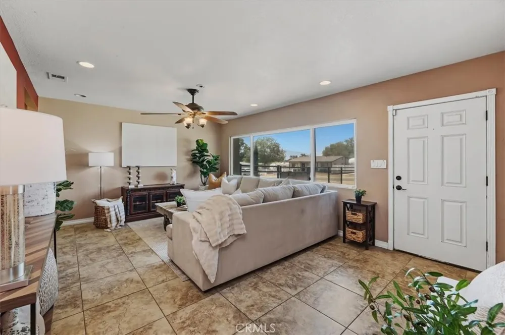3243 Temescal Norco, CA 92860