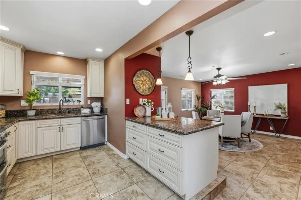 3243 Temescal Norco, CA 92860