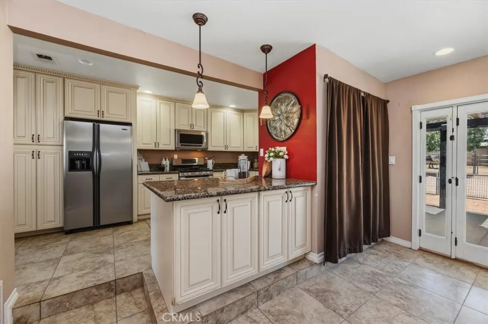 3243 Temescal Norco, CA 92860