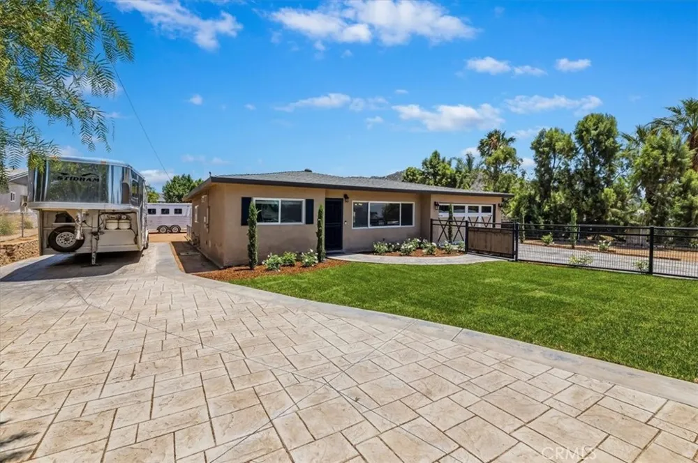 3243 Temescal Norco, CA 92860